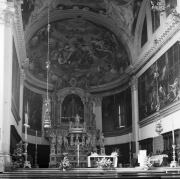 Interior of Chiesa San Pietro