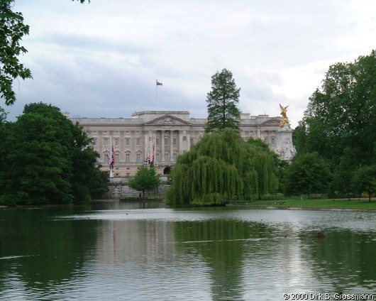 Buckingham Palace 2 (Click for next image)