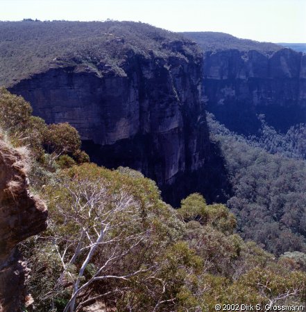 North of Govetts Leap (Click for next image)