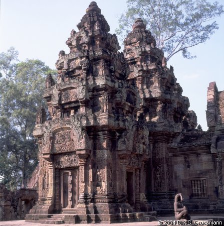 Banteay Srei 10 (Click for next image)