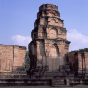 Prasat Kravan Tower