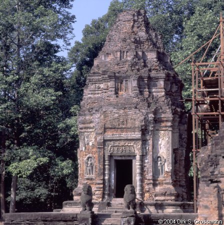 Left Tower of Preah Ko (Click for next image)