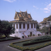 Royal Residence 2