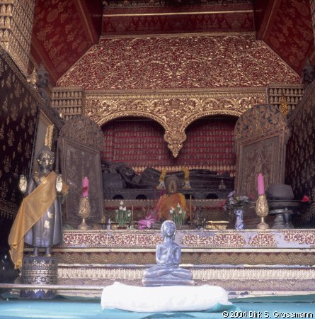 Wat Xieng Thong 6 (Click for next image)