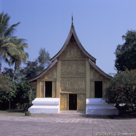 Wat Xieng Thong 9 (Click for next image)
