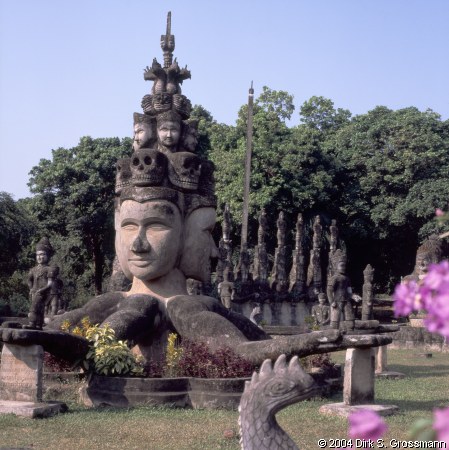 Buddha Park 2 (Click for next image)
