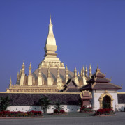 That Luang Stupa 3