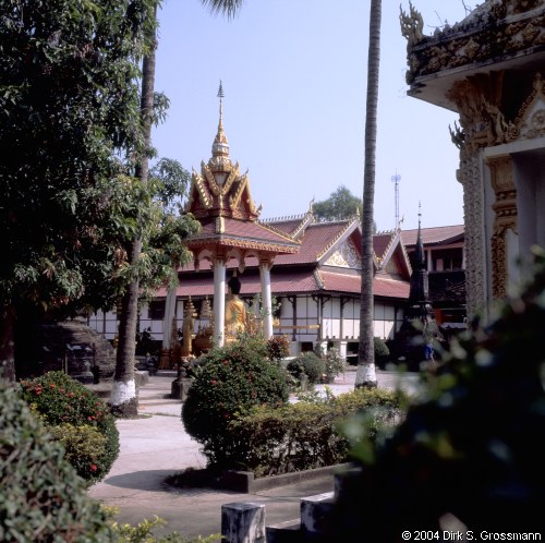 Wat Sisaket (Click for next image)