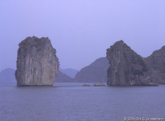 Halong Bay 2 (Click for next image)