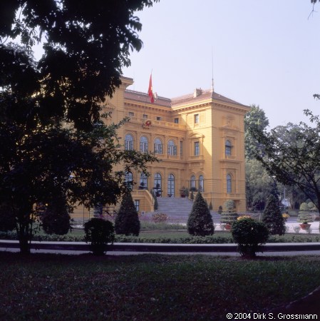 Presidential Palace (Click for next image)