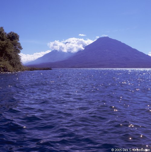 Lago de Atitlán 7 (Click for next image)