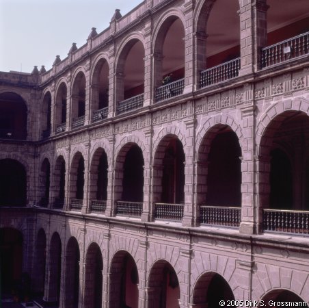 Palacio Nacional 2 (Click for next image)