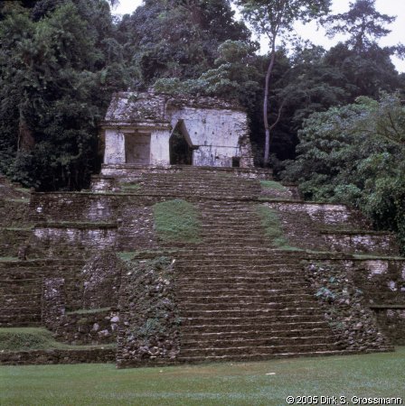 Templo de la Calavera (Click for next image)