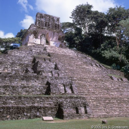 Templo de la Cruz 1 (Click for next image)