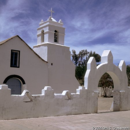Iglesia San Pedro (Click for next image)