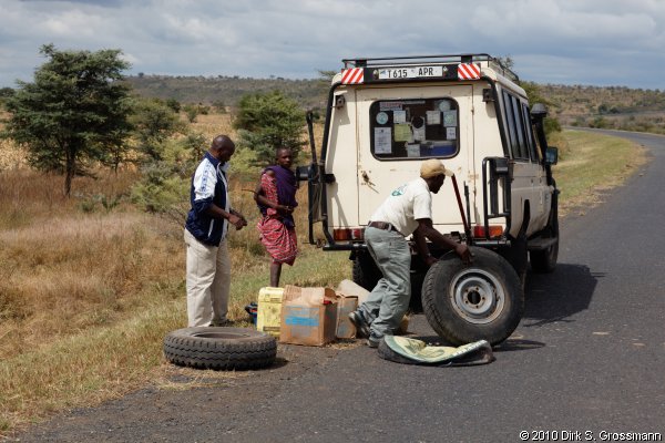 Flat Tyre near Arusha (Click for next image)