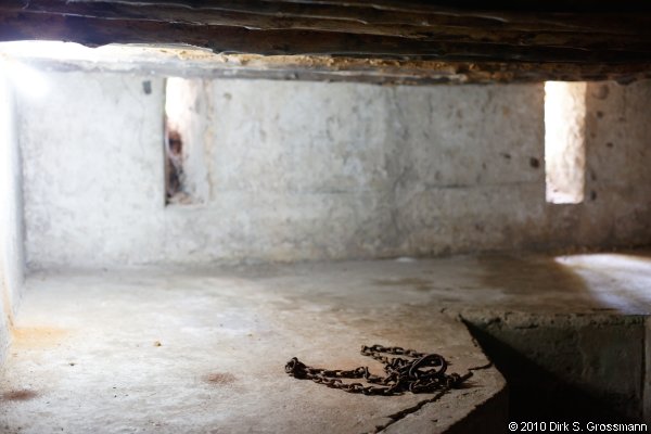 Slave Chambers (Click for next image)