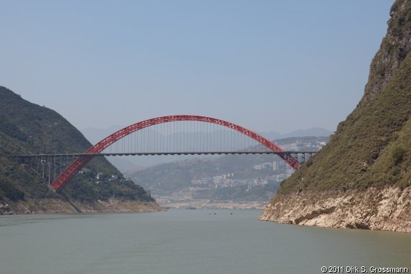 Wu Gorge (Click for next image)