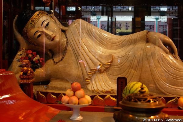 Lying  Buddha (Click for next group)