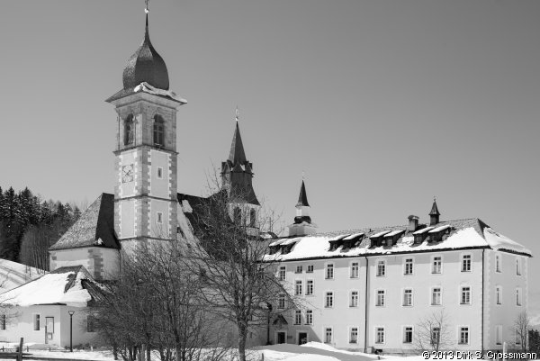 Klosterkirche (Click for next image)