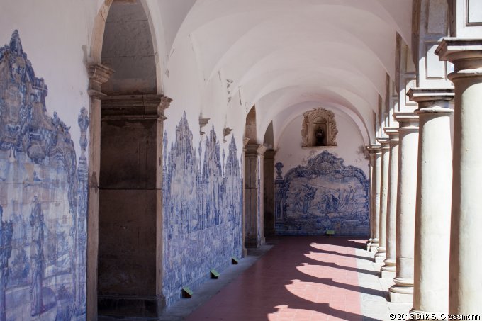 Convento de São Francisco (Click for next image)