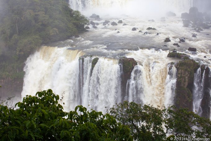 Cataratas do Iguaçu (Click for next image)