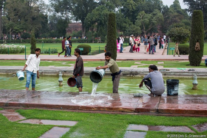 Cleaning the Canal at Taj Mahal (Click for next image)