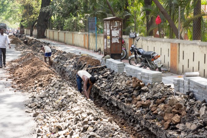 Working on the South Main Road (Click for next image)