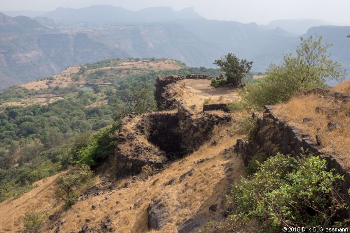 Manranjan Fort (Click for next group)