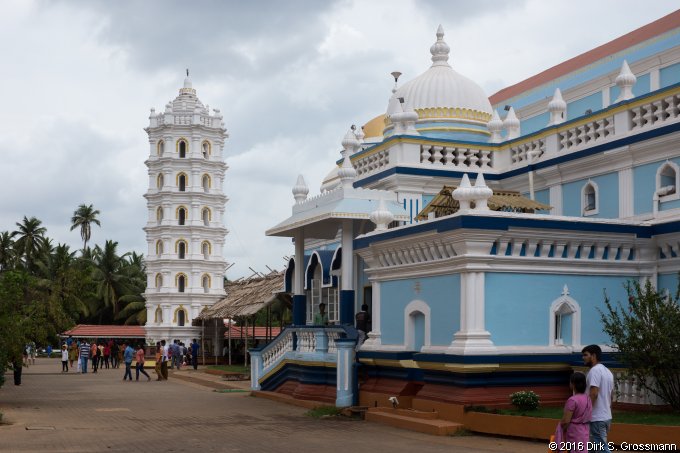 Shri Manguesh Temple (Click for next group)