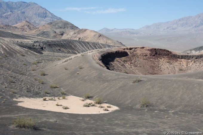 Ubehebe Crater (Click for next image)