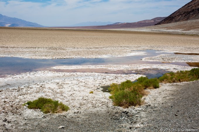 Badwater Basin (Click for next image)