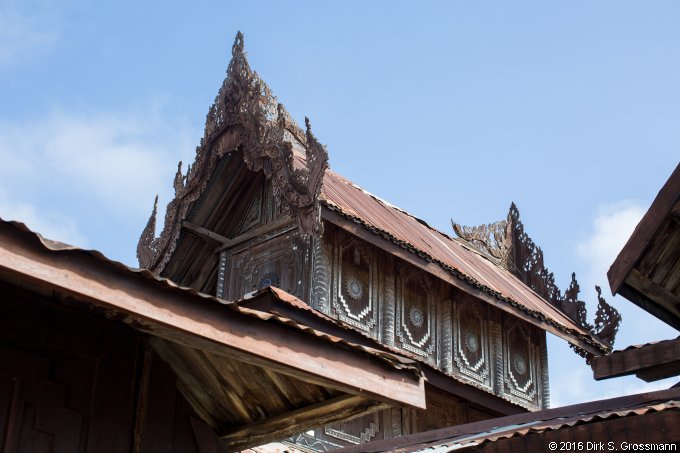 Shwe Yan Pyay Monastery (Click for next image)