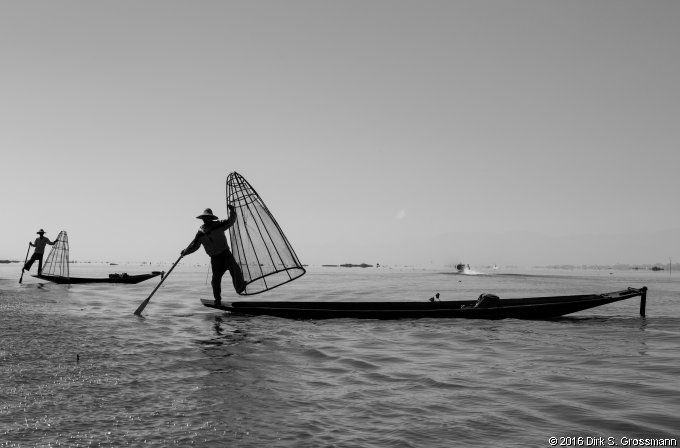 Fishermen on the Inle Lake (Click for next image)