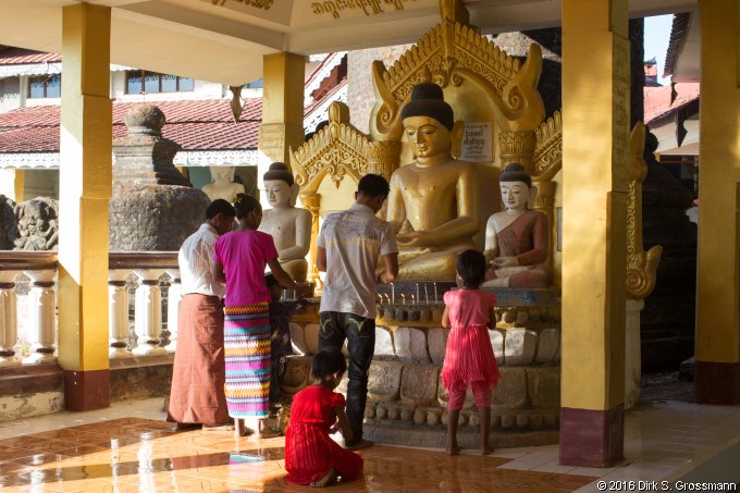 Shitthaung Paya Temple (Click for next image)
