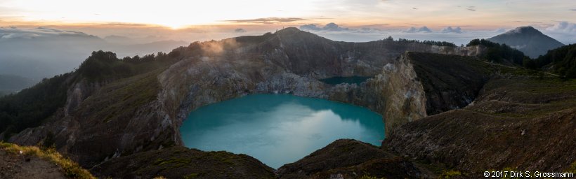 Panorama of the Kelimutu Crater Lakes (Click for next image)