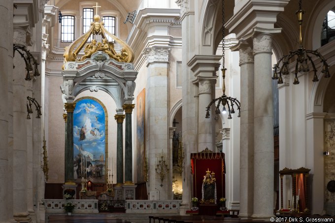 Santuario di Nuestra Signora di Bonaria (Click for next group)