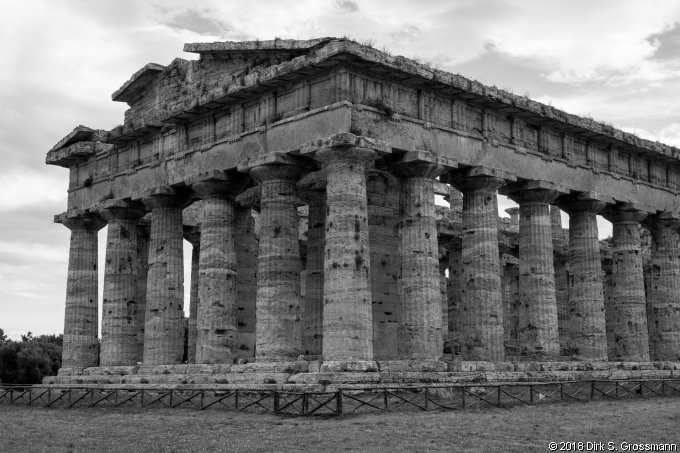 Tempio di Hera (Nettuno) (Click for next image)