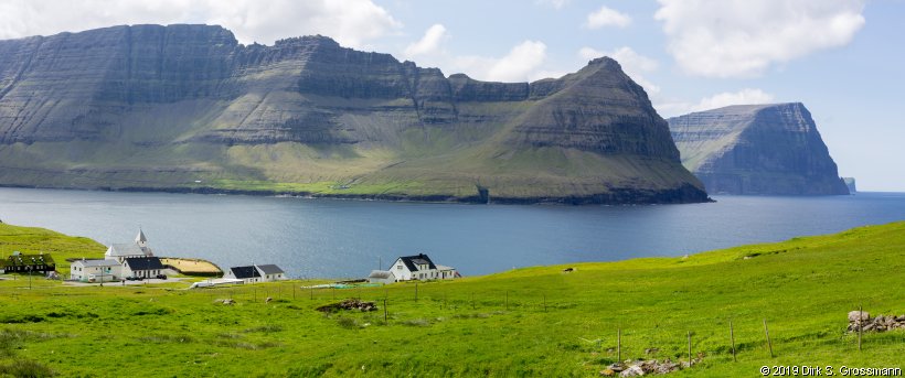 Panorama of Viðareiði (Click for next image)