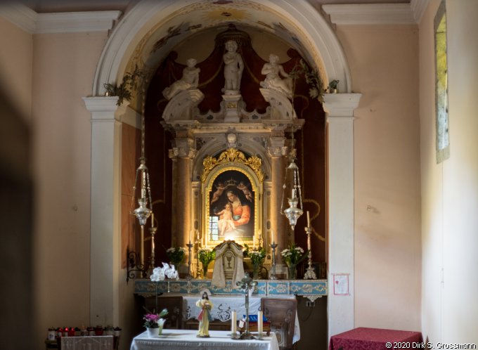 Madonna del Ponte Interior (Click for next image)